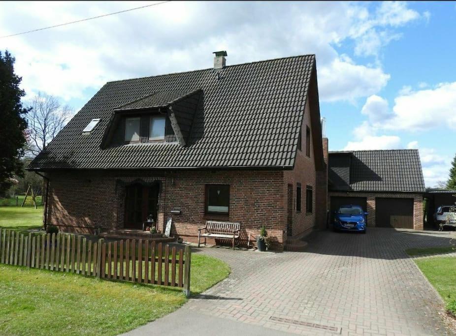 Apartment In Upper Floor In Nature Reserve. Hipstedt Exterior photo